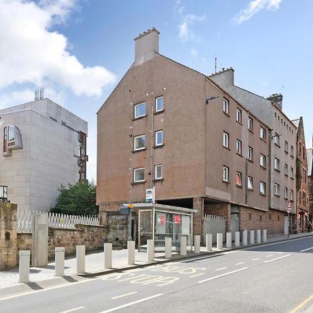 Joivy Contemporary Royal Mile Apartment With Balcony EDI Eksteriør billede
