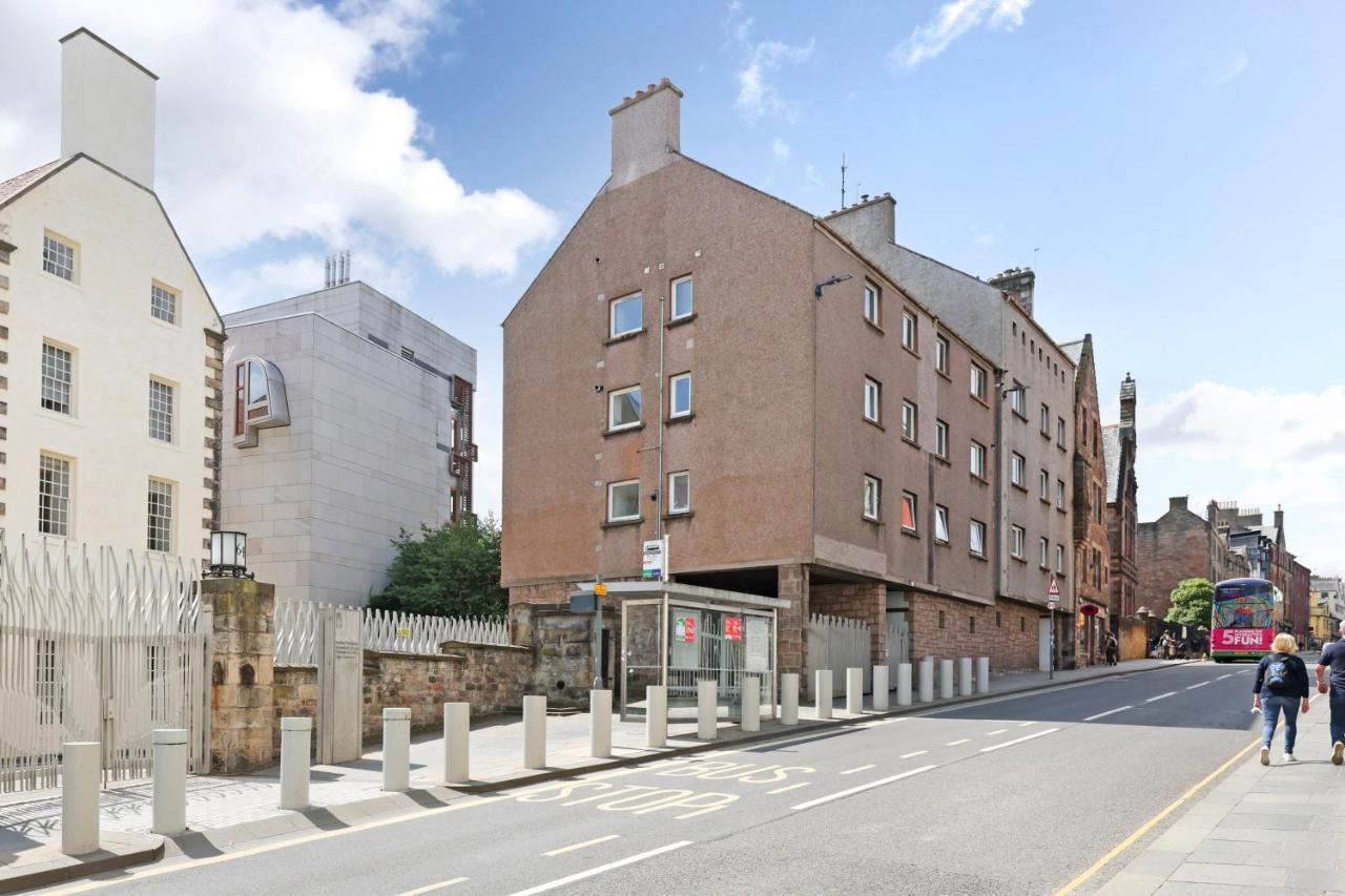 Joivy Contemporary Royal Mile Apartment With Balcony EDI Eksteriør billede